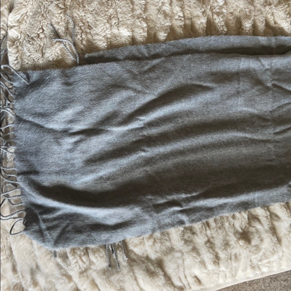Scarf - Picture 3 of 3